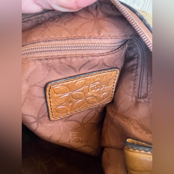 Fossil Tan Leather Shoulder Bag - Picture 12 of 14